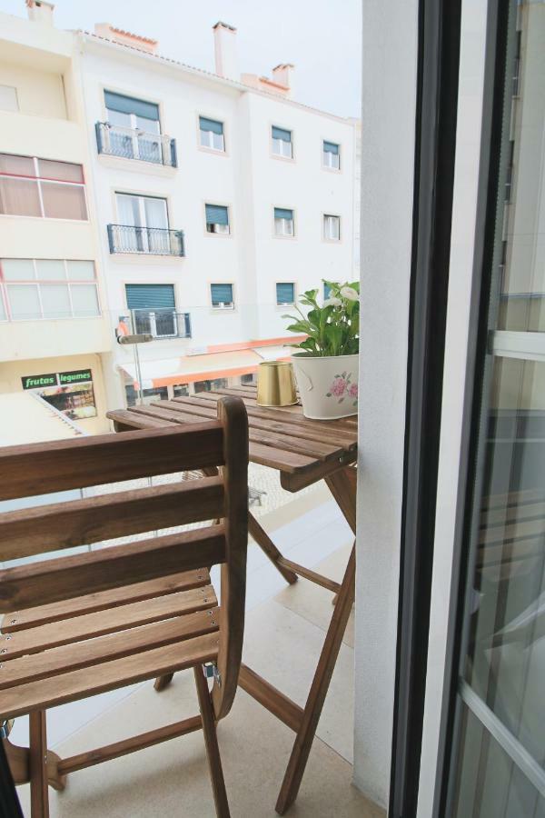 Holidays Nazare Marginal Apartment Exterior photo